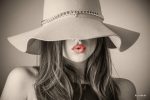 پوستر دیواری فشن زنانه