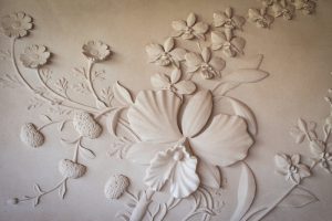 پوستر دیواری طرح گچ بری گل بزرگ و شکوفه ریز