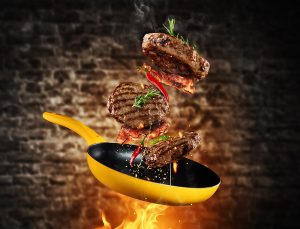 پوستر دیواری آشپزی و استیک گریل روی آتش